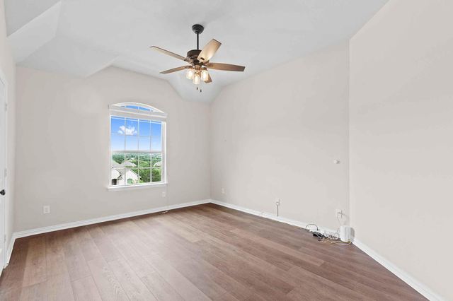 4512 Diamante DR, Spicewood, TX 78669