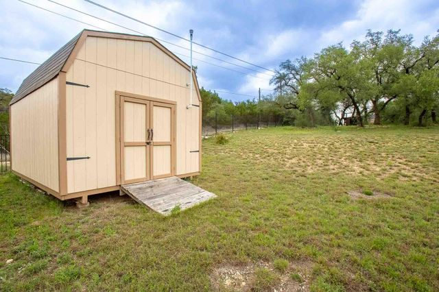 4512 Diamante DR, Spicewood, TX 78669