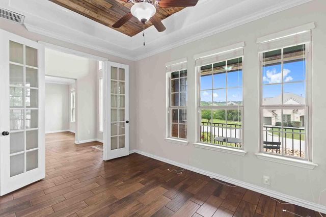 4512 Diamante DR, Spicewood, TX 78669