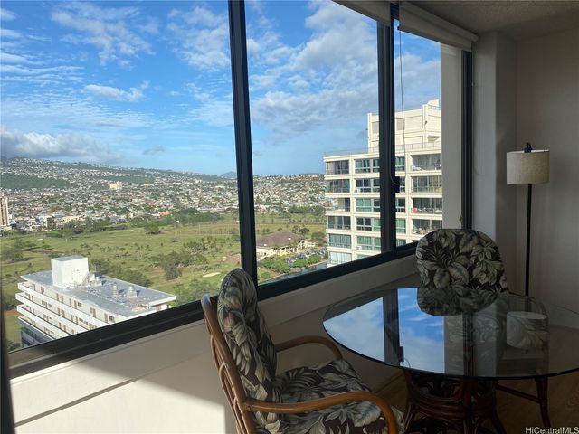 2410 Cleghorn Street 3001, Honolulu, HI 96815