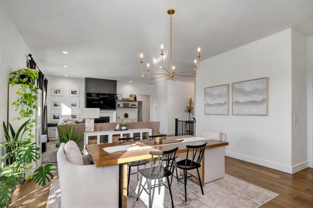 6139 S Dollison Avenue, Springfield, MO 65810