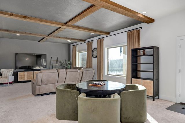 6139 S Dollison Avenue, Springfield, MO 65810