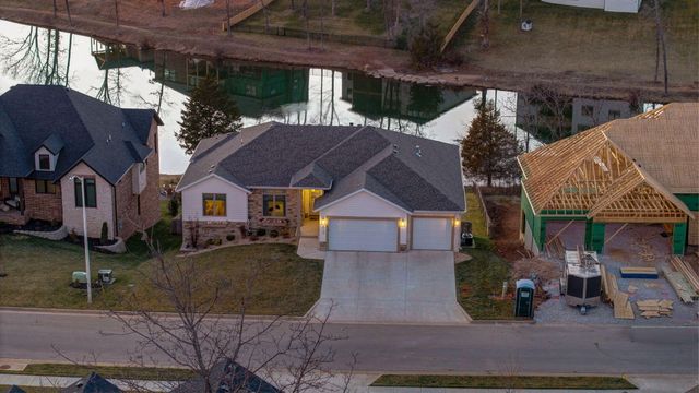 6139 S Dollison Avenue, Springfield, MO 65810