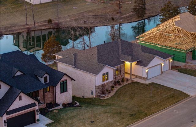 6139 S Dollison Avenue, Springfield, MO 65810