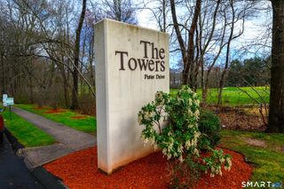96 Putter Drive 510N, Wallingford, CT 06492