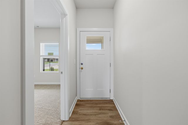 1558 N Emerald Valley Dr, Mulvane, KS 67110