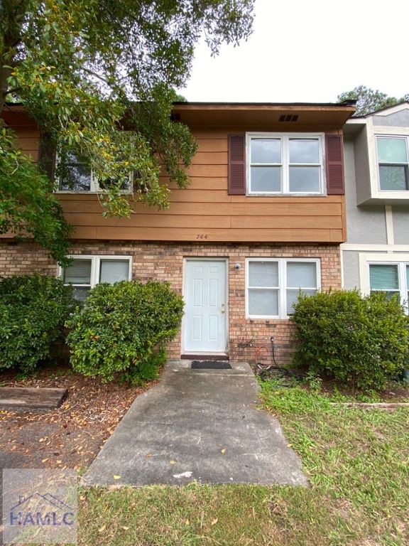 744 Elaine Street, Hinesville, GA 31313