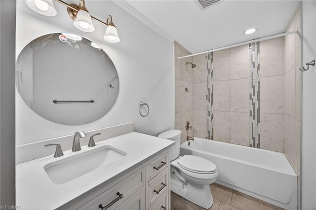 1109 Century Park Avenue, Kernersville, NC 27284