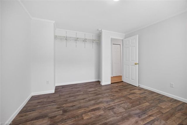 1109 Century Park Avenue, Kernersville, NC 27284