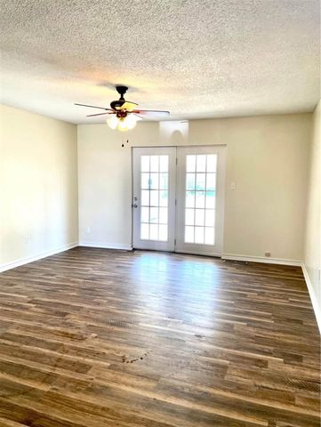 5212 NW Liberty Ave, Lawton, OK 73505