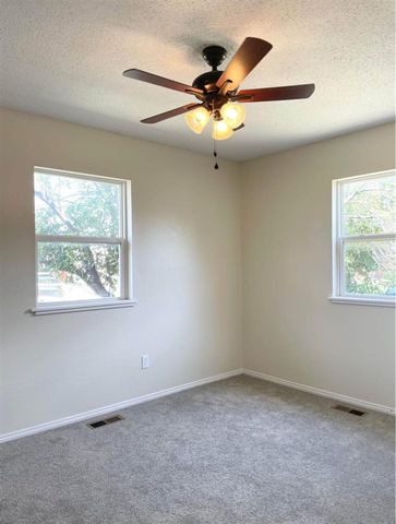 5212 NW Liberty Ave, Lawton, OK 73505