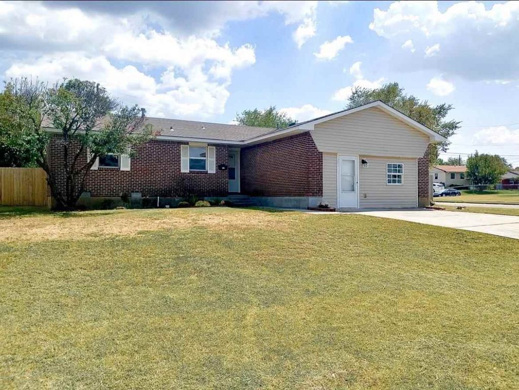 5212 NW Liberty Ave, Lawton, OK 73505