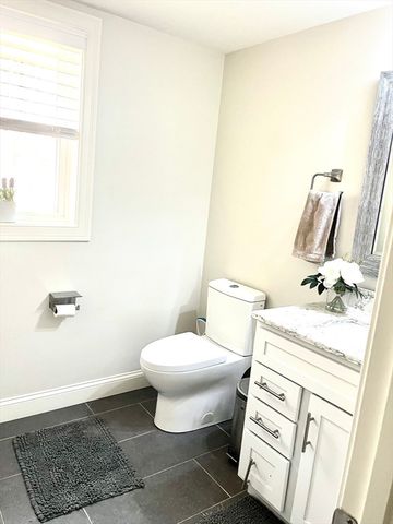 352 Church St, Northborough, MA 01532