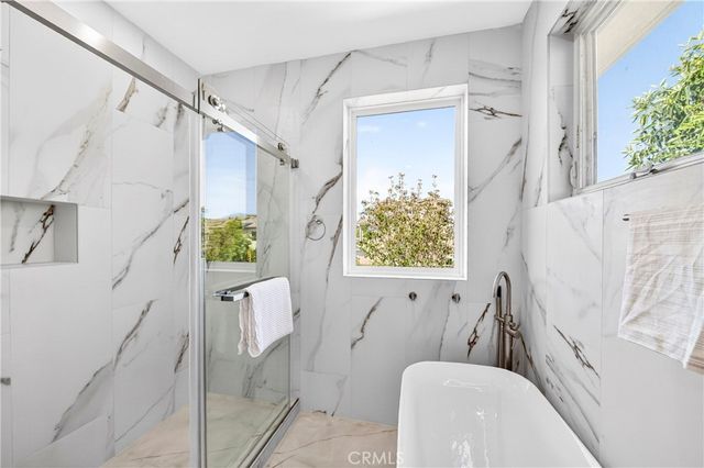 66 Bolide, Irvine, CA 92618