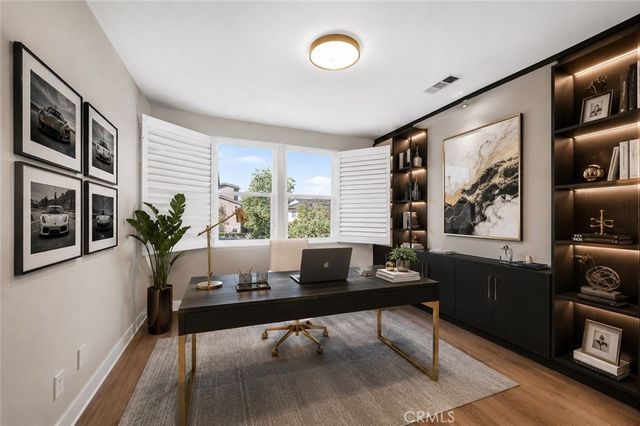66 Bolide, Irvine, CA 92618