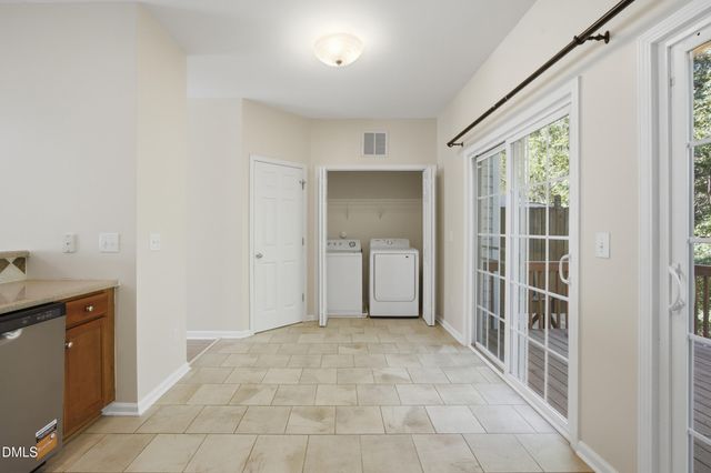 316 Linden Park Lane, Cary, NC 27519