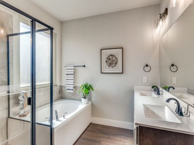 9301 Bronze Meadow Drive, Fort Worth, TX 76131