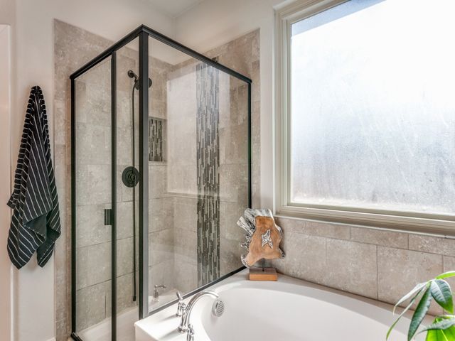 9301 Bronze Meadow Drive, Fort Worth, TX 76131