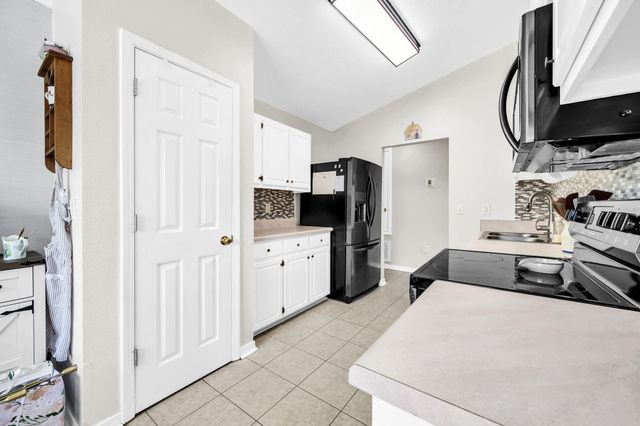 389 Pristine Water Lane, Mary Esther, FL 32569