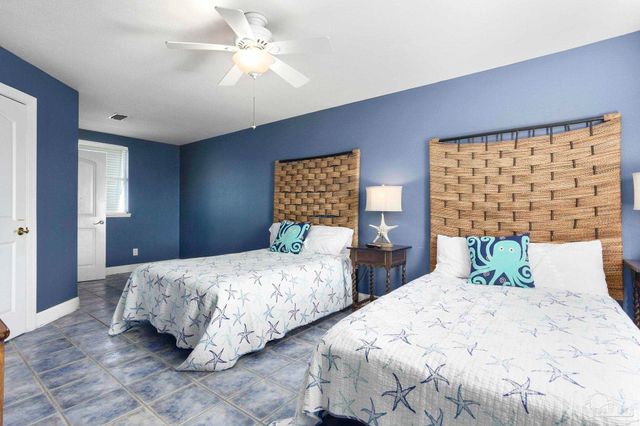 1206 Maldonado Dr, Pensacola Beach, FL 32561