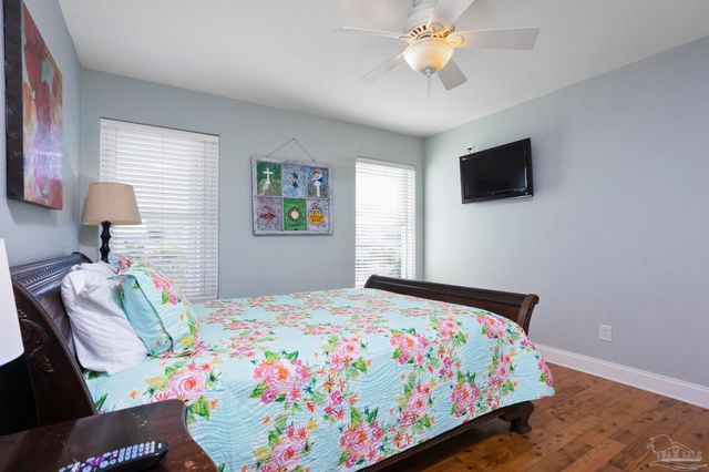 1206 Maldonado Dr, Pensacola Beach, FL 32561