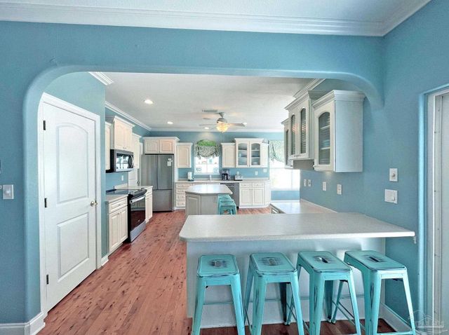 1206 Maldonado Dr, Pensacola Beach, FL 32561