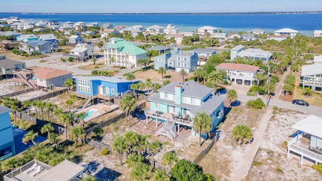 1206 Maldonado Dr, Pensacola Beach, FL 32561