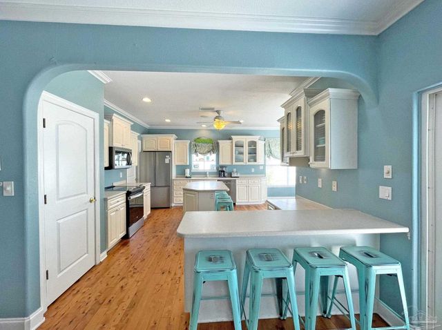 1206 Maldonado Dr, Pensacola Beach, FL 32561