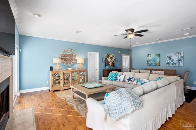 1206 Maldonado Dr, Pensacola Beach, FL 32561