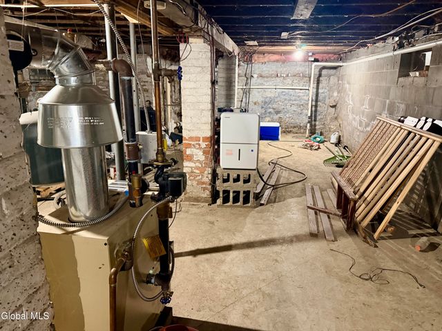 199 Vliet Boulevard, Cohoes, NY 12047