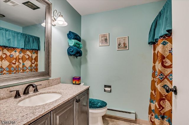 1052 Shetland Dr, Lakewood Twp., NJ 08701