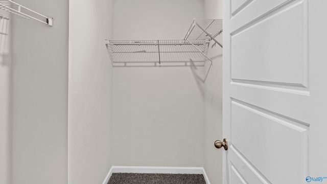 390 Jackson Point Circle B, Huntsville, AL 35811