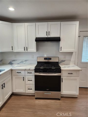 841 E H Street, Colton, CA 92324