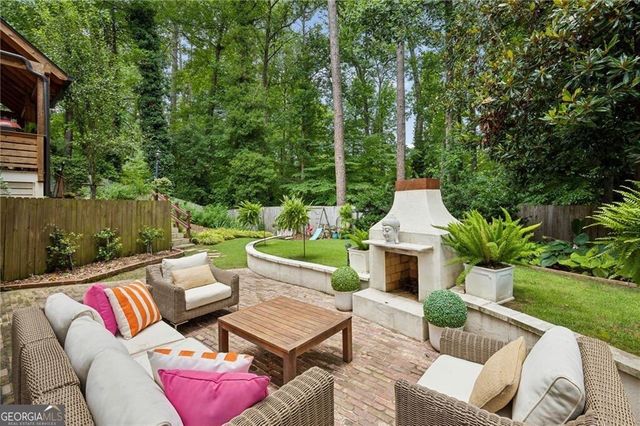 372 Pine Forest Road, Atlanta, GA 30342