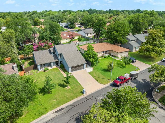 7906 Keneshaw DR, Austin, TX 78745