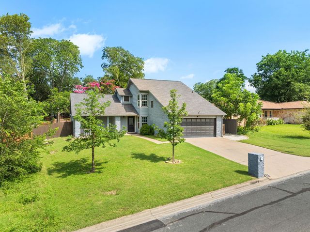7906 Keneshaw DR, Austin, TX 78745