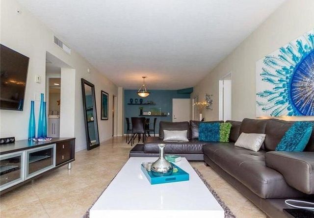 3000 S Ocean Drive 822, Hollywood, FL 33019