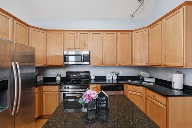 4426 S CALUMET Avenue 3, Chicago, IL 60653