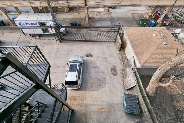 4426 S CALUMET Avenue 3, Chicago, IL 60653