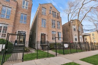 4426 S CALUMET Avenue 3, Chicago, IL 60653