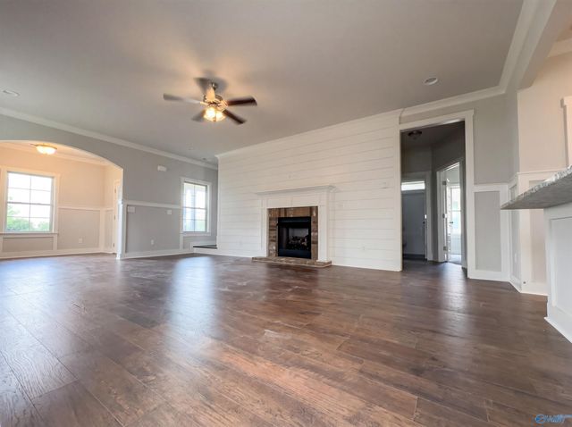 24 Silky Oak Circle SW, Huntsville, AL 35824