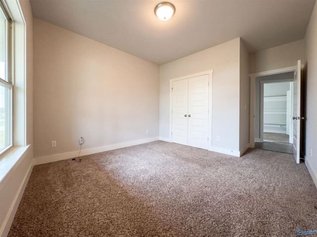 24 Silky Oak Circle SW, Huntsville, AL 35824