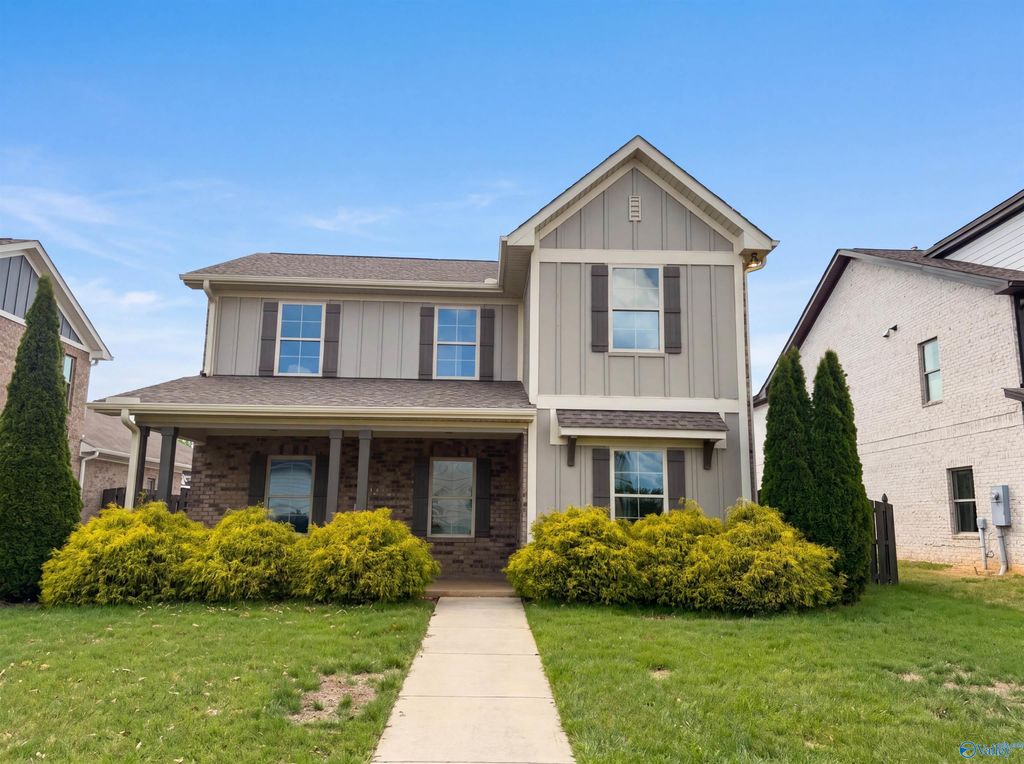 24 Silky Oak Circle SW, Huntsville, AL 35824