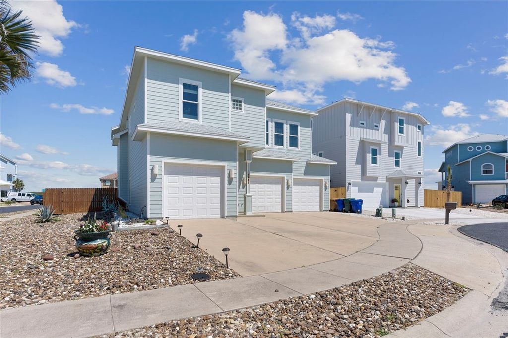 7557 Welkan Cove, Port Aransas, TX 78373 — photo 2