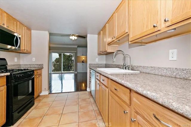 11124 Burbank Boulevard 310, North Hollywood, CA 91601
