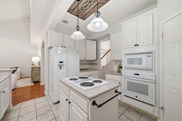 10711 N Belmont Court, Houston, TX 77065