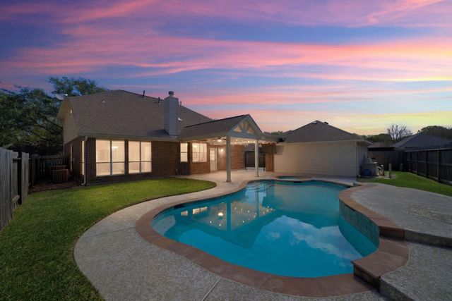 10711 N Belmont Court, Houston, TX 77065