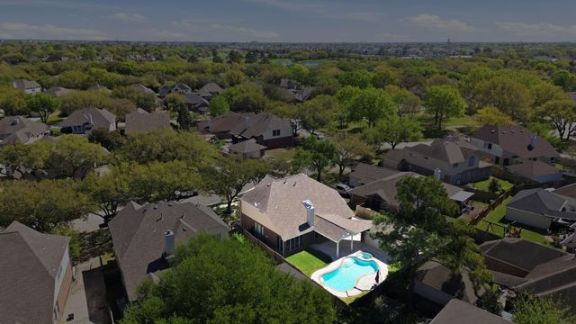 10711 N Belmont Court, Houston, TX 77065