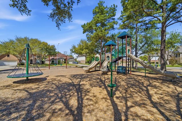 10711 N Belmont Court, Houston, TX 77065