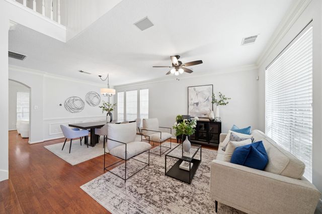 10711 N Belmont Court, Houston, TX 77065